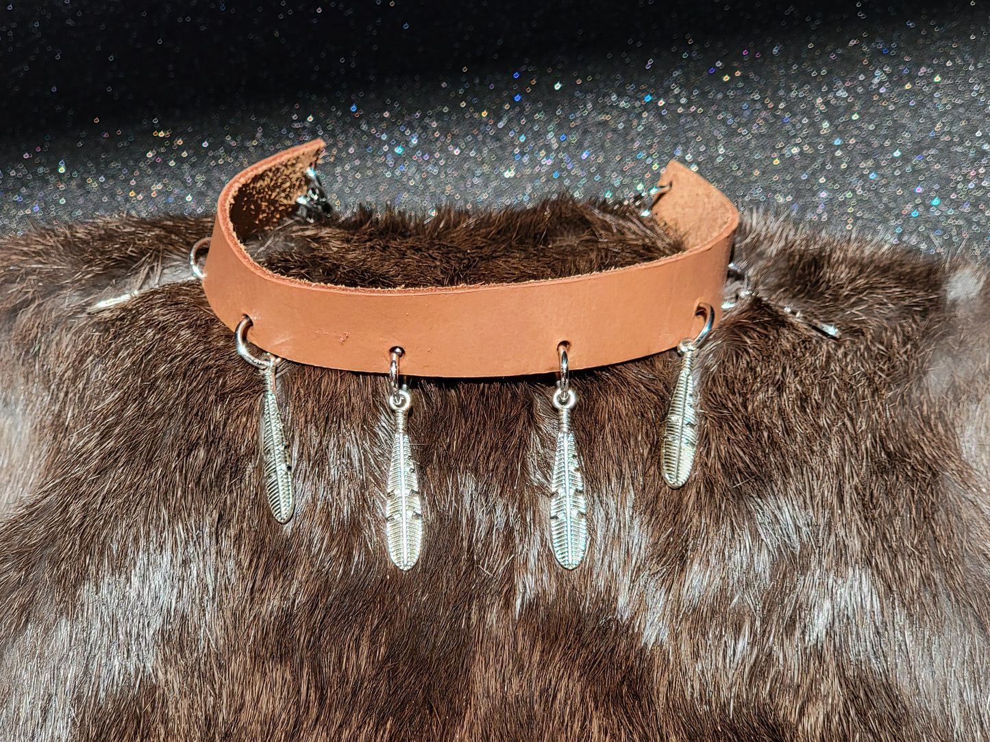 Feather Oiled Collar