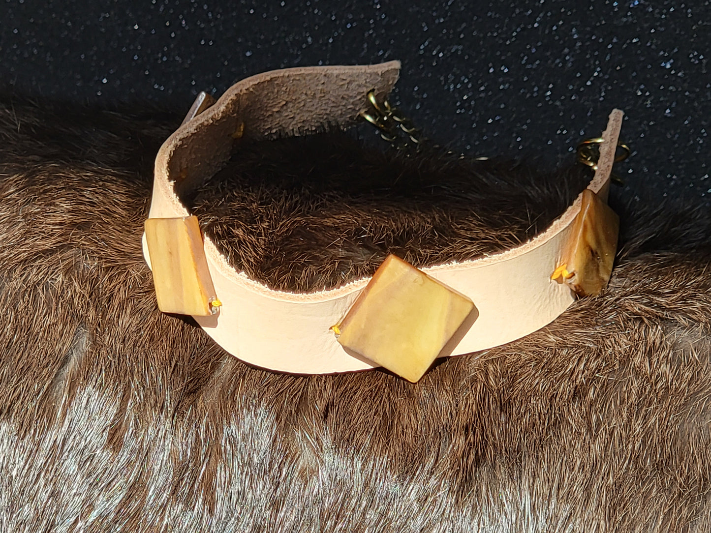 Geometric Shell Collar